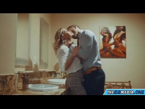 ❤️ Ina whakawaia koe e te kakaho tetona i roto i te wharepaku whanui ️ Just porn i mi.com-porn-mz.ru ﹏